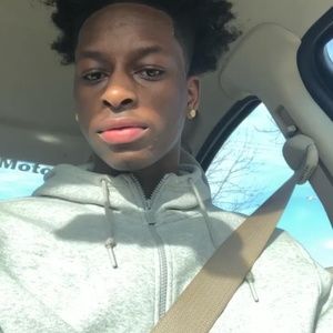 Meet your Posher, Raymond